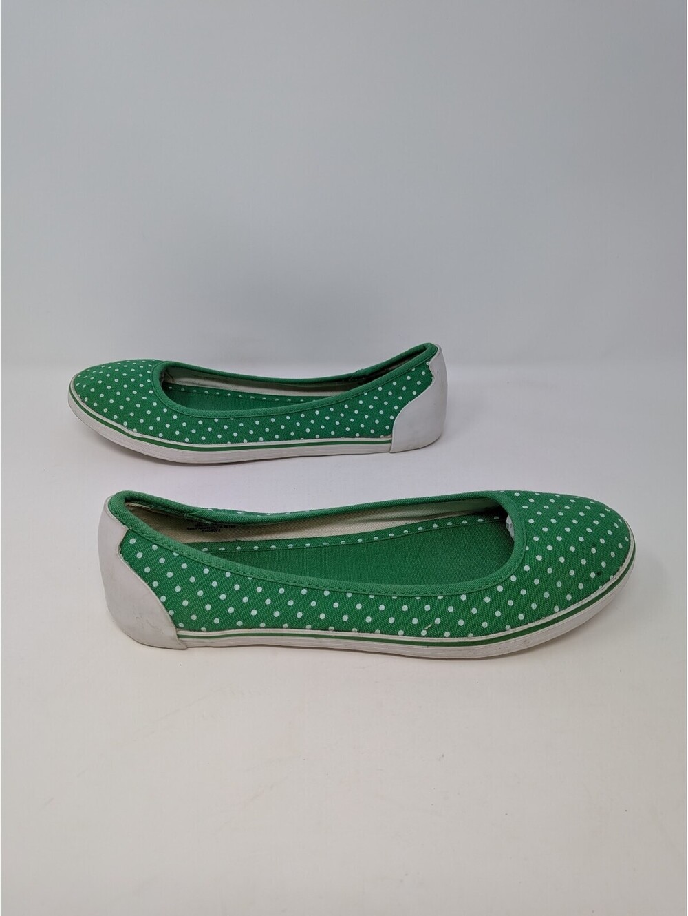 Old Navy Women’s Size 7 Green White Polka Dot Ballet Flats 637819